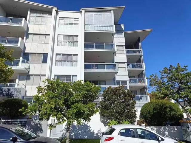 60 RIVERWALK AVE Riverwalk Ave, Robina, QLD 4226