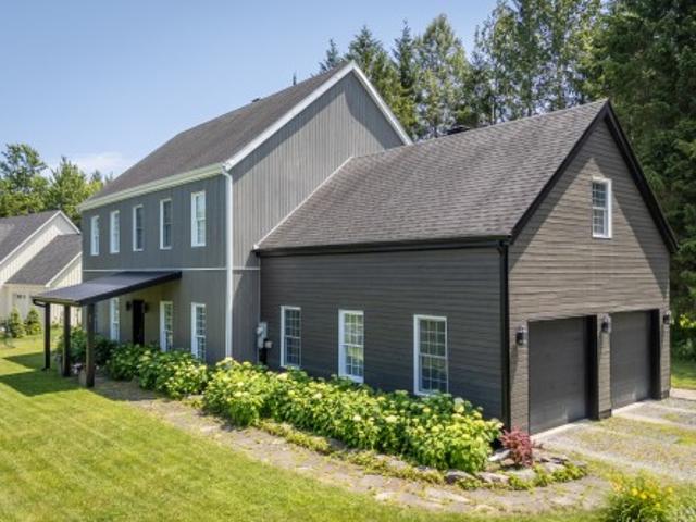 60 Rue St. Andrew, Lac Brome, QC, J0E 1S0 house for sale | Listing ID 18697 | Royal LePage