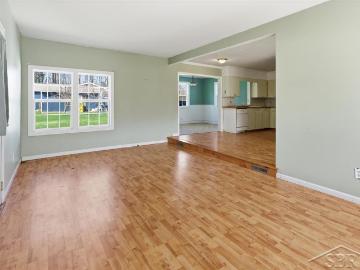 60 S Birchcrest Drive