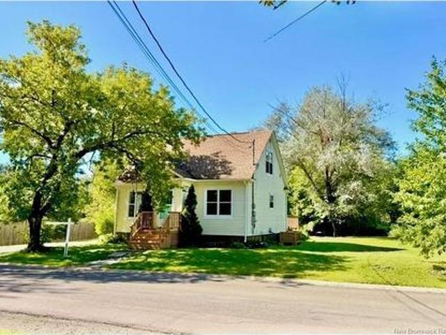 60 Smith St, Salisbury, NB, E4J 2S2 house for sale | Listing ID NB145636 | Royal LePage