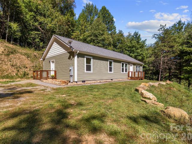 60 Spring Mountain Drive