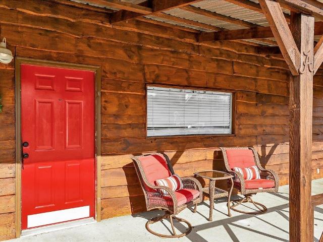 6104 Co Rd 437