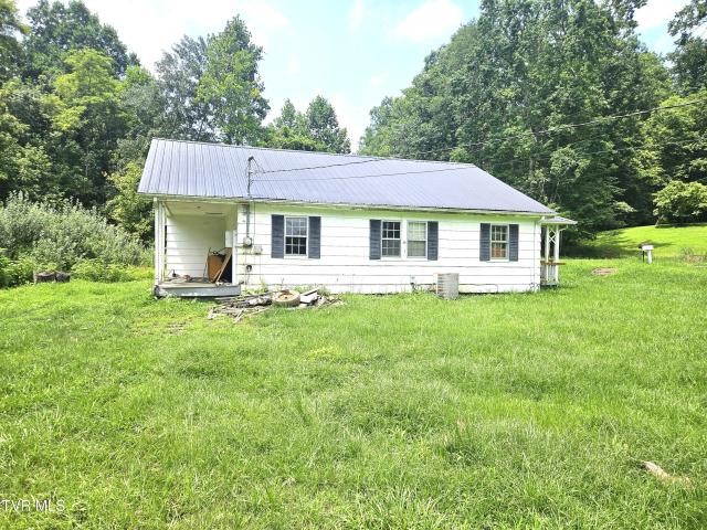 6105 North Highway 66