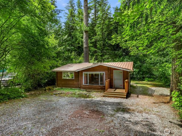 6105 Poppy court