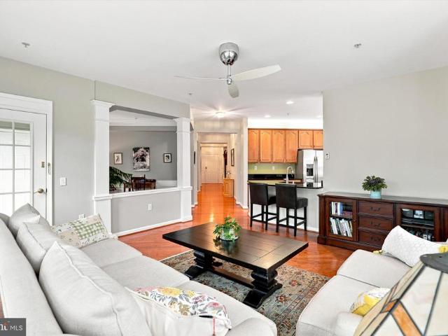6107 Lilac Court