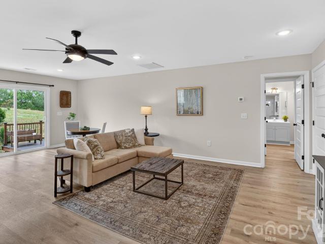 6109 Bunn Simpson Road