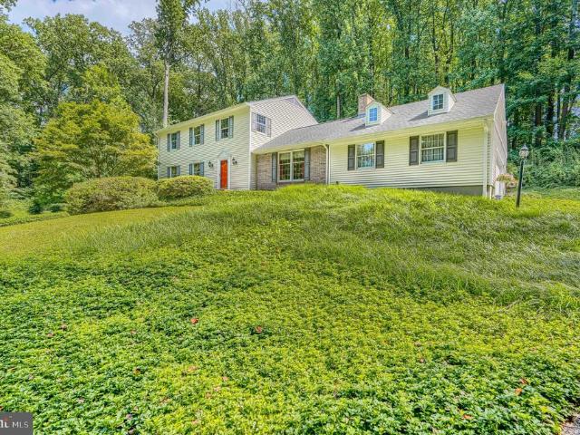 6109 Fork Woods Road