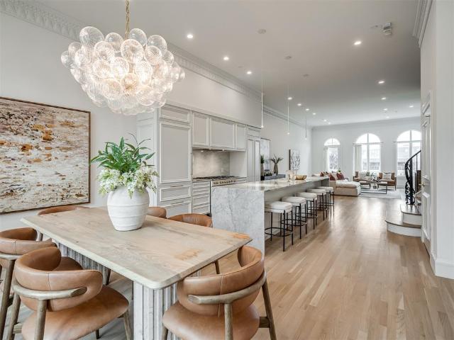 6100 NW Grand Boulevard # 6111