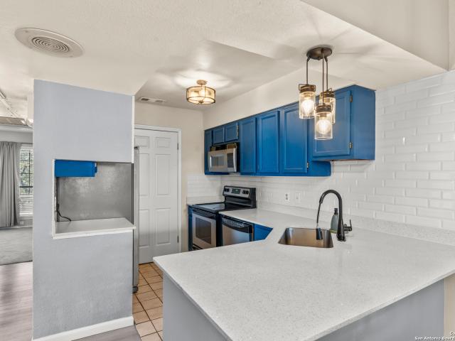 6100 Woodlake Pkwy, Unit 312, San Antonio, TX 78244 | MLS #1959