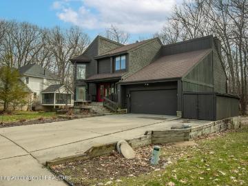 6101 Oak Park Trail