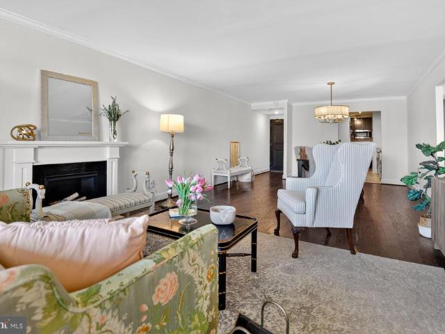 6101 Edsall Road # 1606
