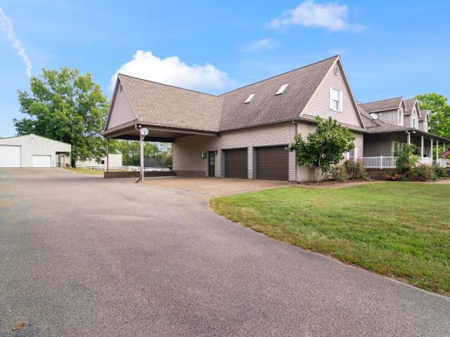 6101 Joes Drive