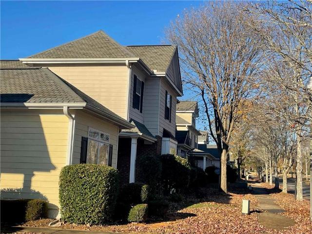 6101 Park Close