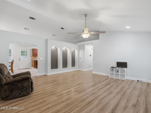 6102 Center Street