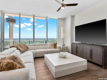 610 E Market St. Unit 3115