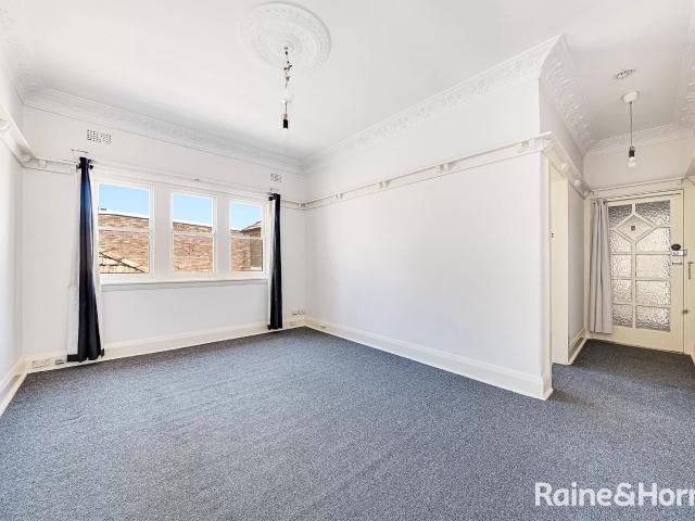6/10 Ebley Street, Bondi Junction 6/10 Ebley Street Bondi Junction, Australia