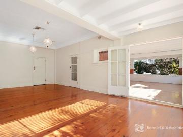 610 Olive Street, Albury