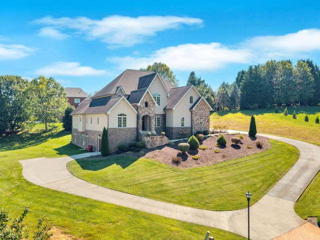 610 Magnolia Ridge Drive