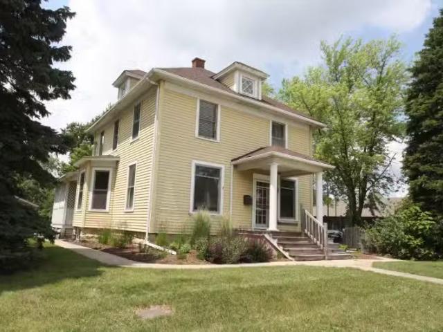 610 S 3rd St, Geneva, IL 60134 MLS 12405802