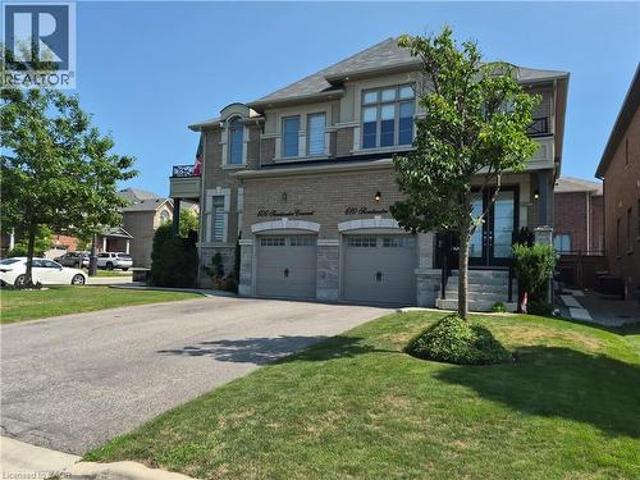 610 Sweetwater Crescent, Newmarket, ON, L3X 0H5 house for sale | Listing ID 40851 | Royal LePage