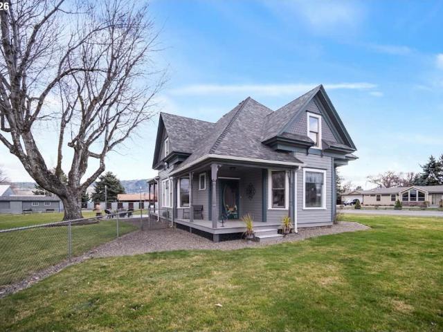 610 Ruckman AVE