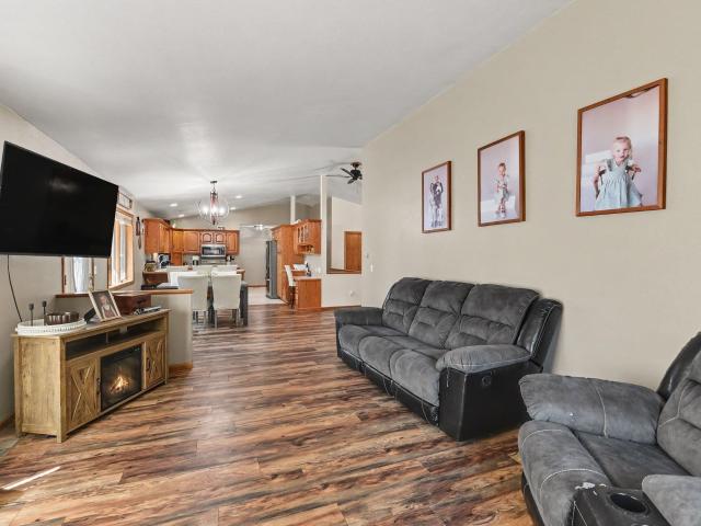 610 W Maple Street