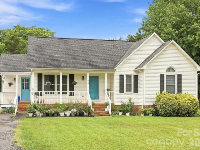 610 Winding Way Drive
