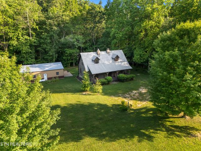 610 Towee Falls Rd