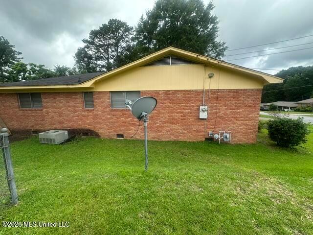 6115 Oakland Heights Street