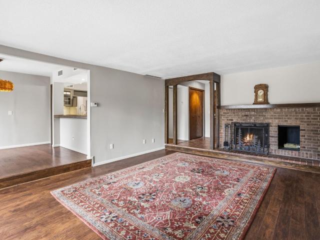 6115 Lincoln Drive # 152
