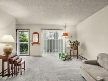 6116 N 15th Street # G106