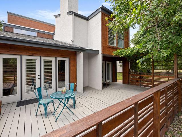 6110 Gardenridge Holw