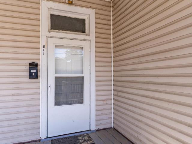 611 6 Th Street