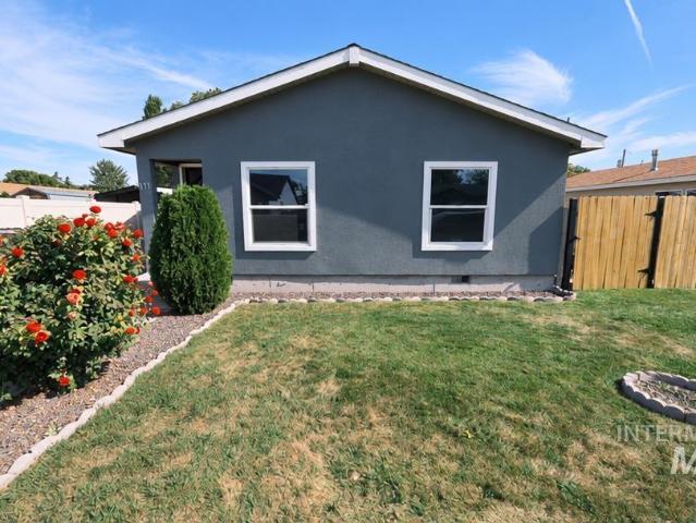 611 Conant Ave