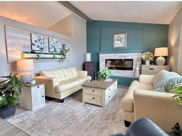 611 Gertrude Street, Midway, BC, V0H 1M0 house for sale | Listing ID 10379 | Royal LePage