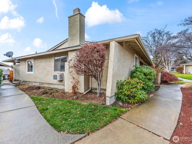 611 N 50th Avenue # 14