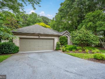 611 N Park Drive