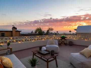 611 North Lucia Avenue B, Redondo Beach, US, CA