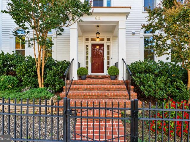 611 Pleasant Drive