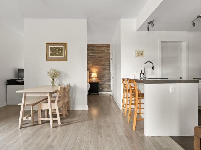 611 Rue Forbes, Vaudreuil Dorion, QC J7V