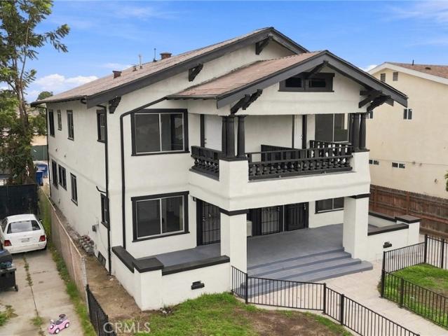 611 W 46th