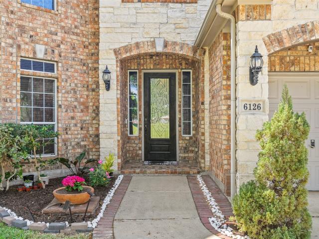 6126 Vadini Shores Lane