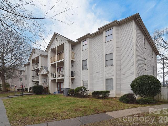 6120 Meadow Rose Ln, Charlotte, NC 28215 | MLS #4405