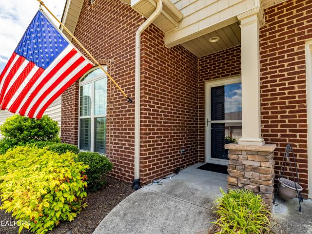 6122 McMillan Creek Drive