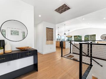 Petaluma city, Sonoma County, California, USA