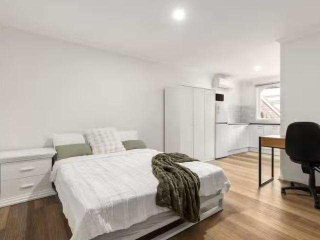 6/12 Bondi Avenue, FRANKSTON, VIC 3199 House for Rent