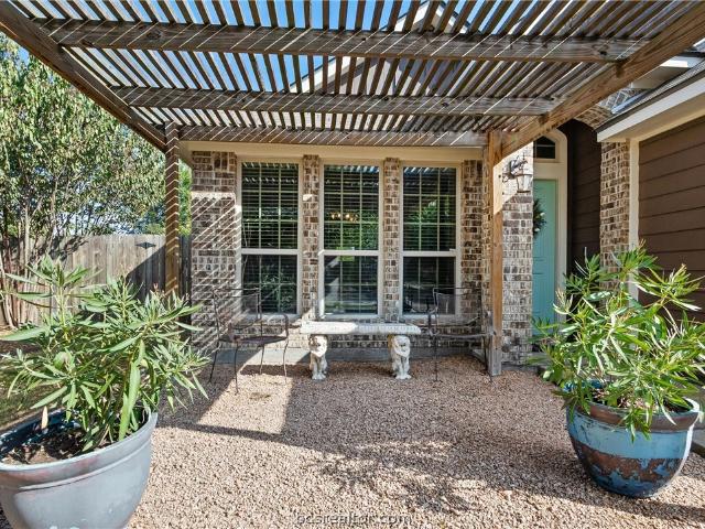 612 Heritage Drive