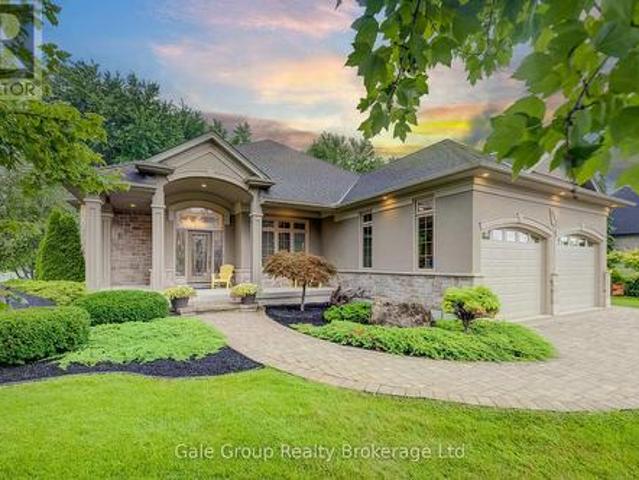 612 Lakeview Drive, Woodstock North, ON, N4T 0A5 house for sale | Listing ID X13720 | Royal LePage