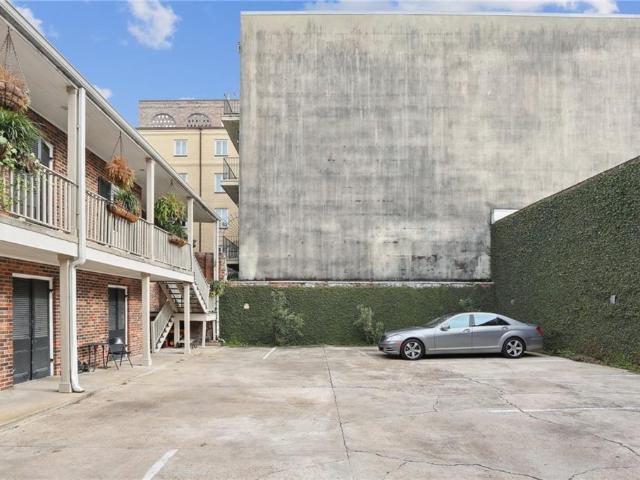 612 N Rampart Street # 612