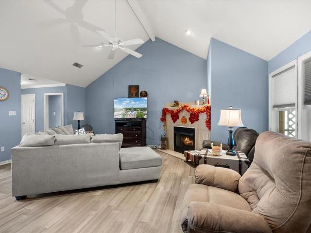 612 Parker Lane